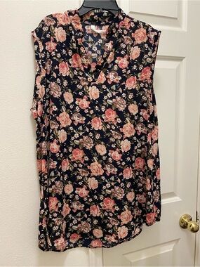 Amaryllis Black Floral Sleeveless V-Neck Blouse with Pink Roses
